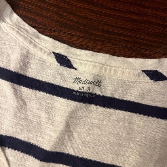 Madewell Whisper Cotton V-Neck Pocket Tee in Creston Stripe Size Small - Picture 8 of 9
